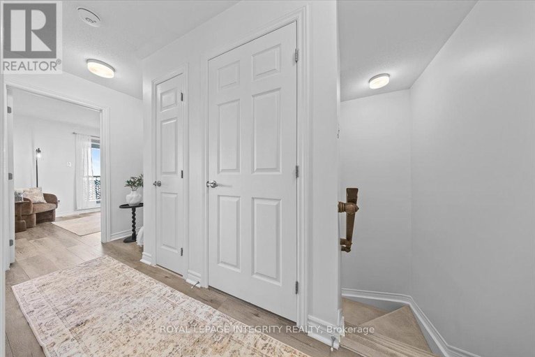 29615081/78-lyrid-private/half-moon-bay/ottawa/ontario/K2J6N3_28