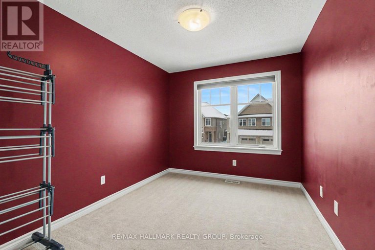 29401593/122-minoterie-ridge/camelot/ottawa/ontario/K4A0Y5_17