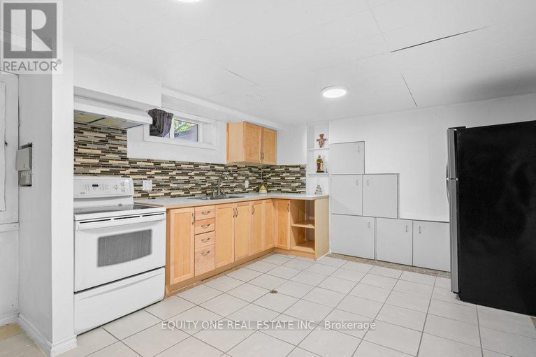 28621655/1041-wiseman-crescent/riverside-park/ottawa/ontario/K1V8J3_32