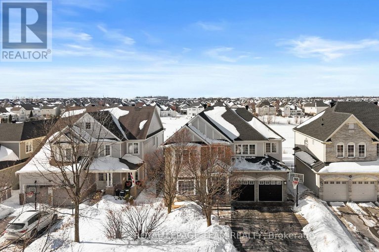 29388104/430-kilmarnock-way/stonebridge/ottawa/ontario/K2J0M5_3