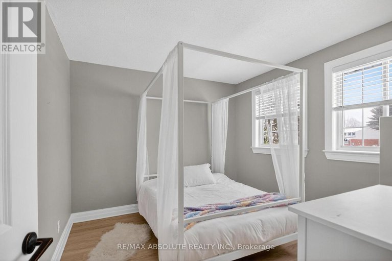 29366992/6560-michelangelo-court/north-gower/ottawa/ontario/K0A2T0_36