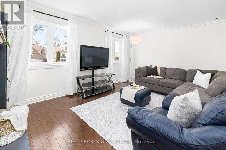 29653465/2058-wildflower-drive/queenswood-heights-south/ottawa/ontario/K1E3R3_25