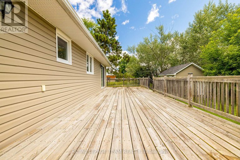 28642297/1234-kinburn-side-road/dunrobin/ottawa/ontario/K0A3M0_34