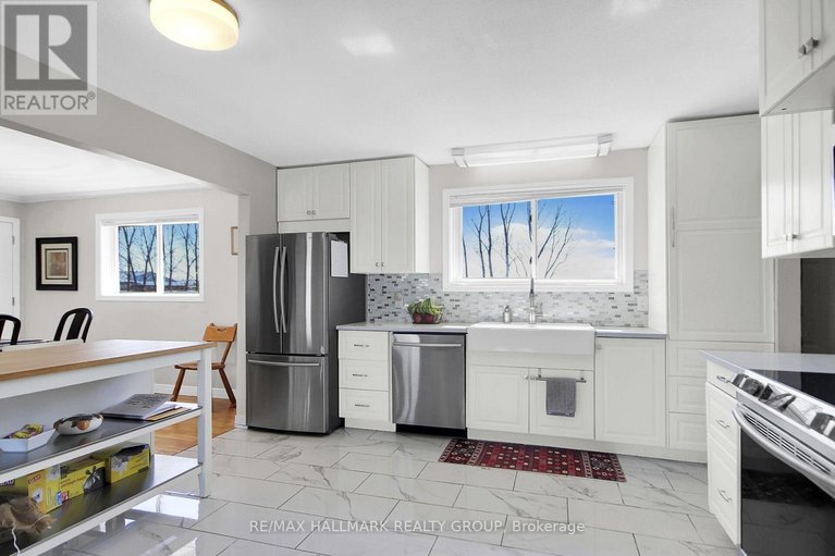 29530711/6151-malakoff-road/rideau-twp-south-to-roger-stevens-drive/ottawa/ontario/K0A2Z0_14