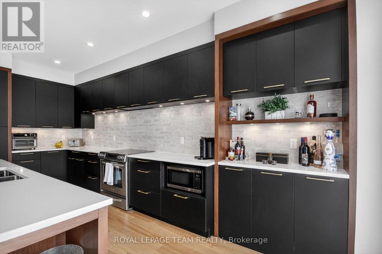 29410673/988-beckton-heights/stittsville-south/ottawa/ontario/K2S2X6_45