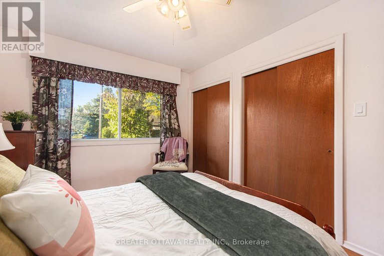 29002318/2200-flower-avenue/woodroffe/ottawa/ontario/K2B7A8_10