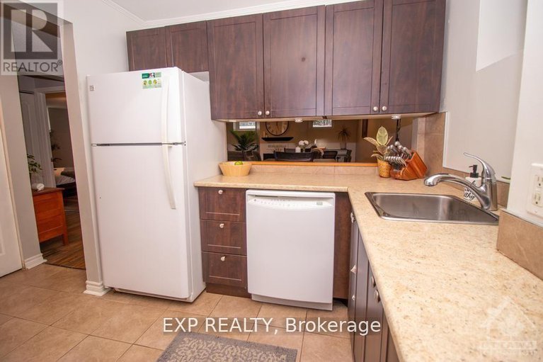 28527991/1-244-charlotte-street/sandy-hill/ottawa/ontario/K1N8L3_14