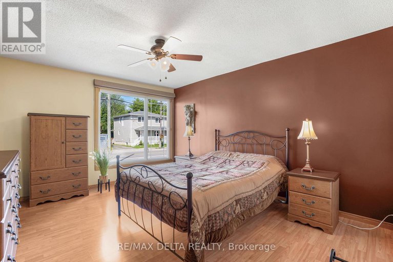 28603214/3871-champlain-street/clarencerockland-twp/clarence-rockland/ontario/K0A1E0_15