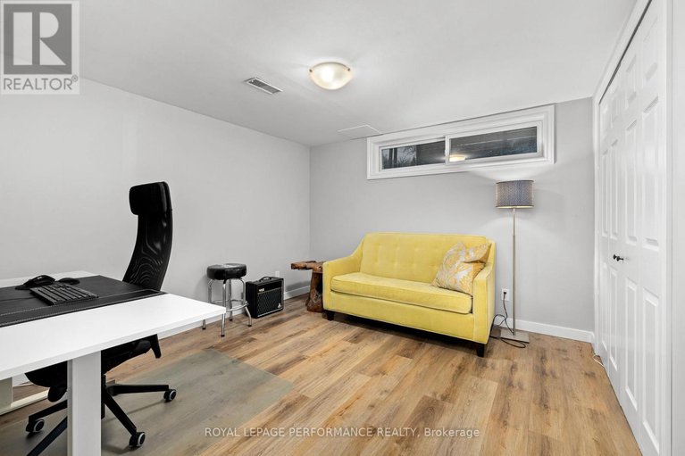 29278776/39-fielding-court/riverside-park-south/ottawa/ontario/K1V7H2_28