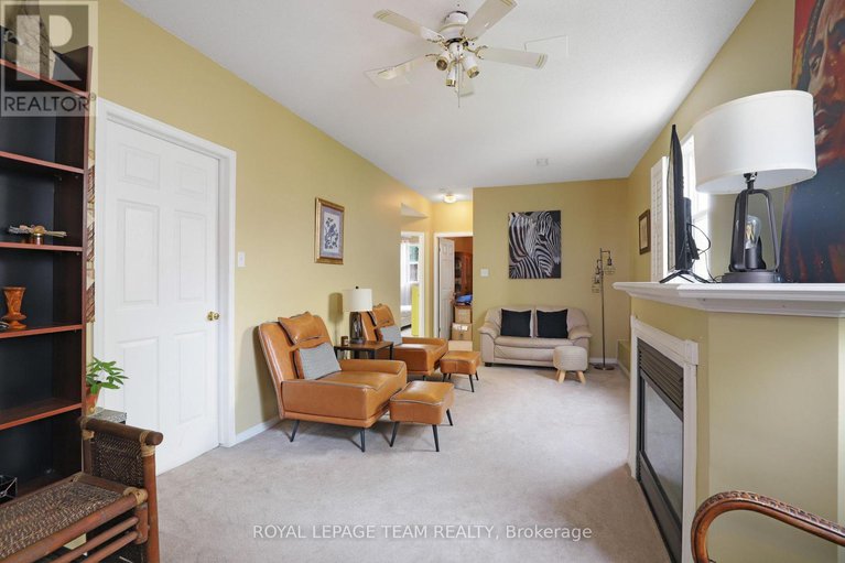 28924871/11-saffron-court/longfields/ottawa/ontario/K2J4R7_16