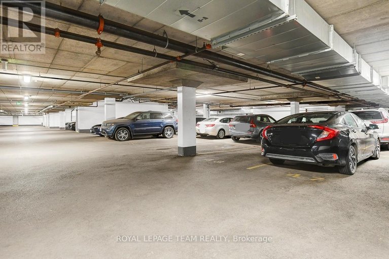29471841/201-2785-baseline-road/redwood-park/ottawa/ontario/K2H0B7_35