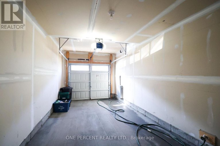 29253636/901-fameflower-street/half-moon-bay/ottawa/ontario/K2J6H3_26