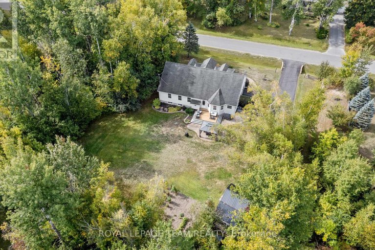 28966191/15-empress-drive/kemptville/north-grenville/ontario/K0G1J0_37