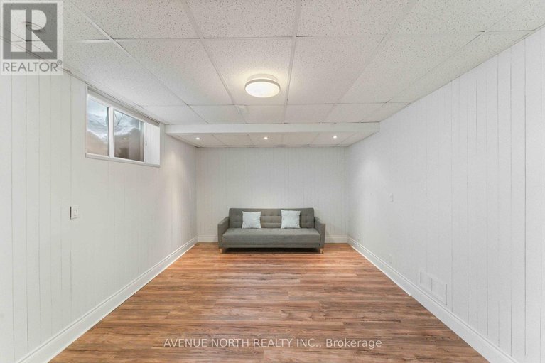 29476657/4-bracewood-way/stonebridge/ottawa/ontario/K2J4Y3_29