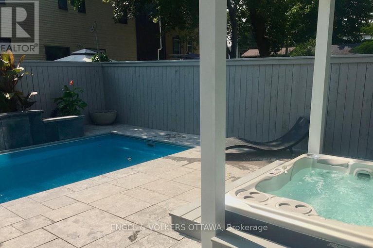 29373851/32-sims-avenue/hintonburg/ottawa/ontario/K1Y3K1_46