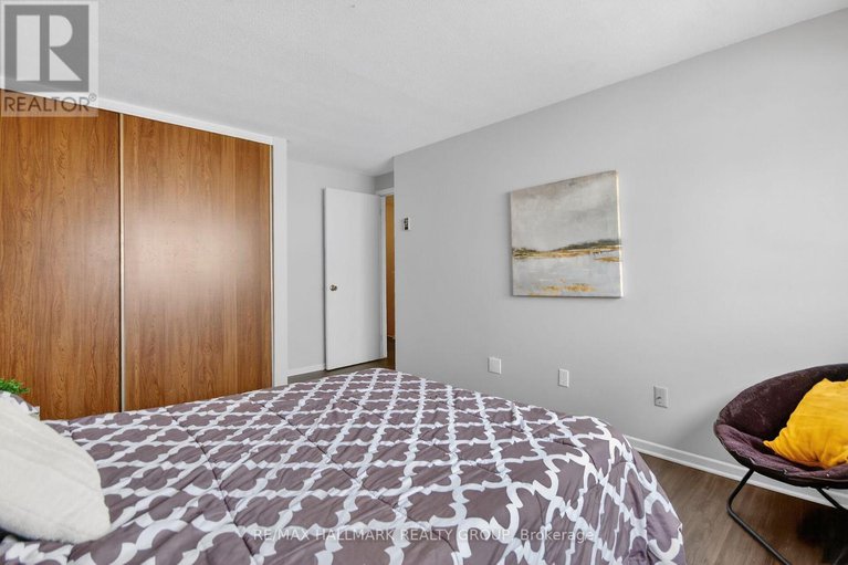 29306749/15-2640-draper-avenue/redwood-park/ottawa/ontario/K2H8V3_21