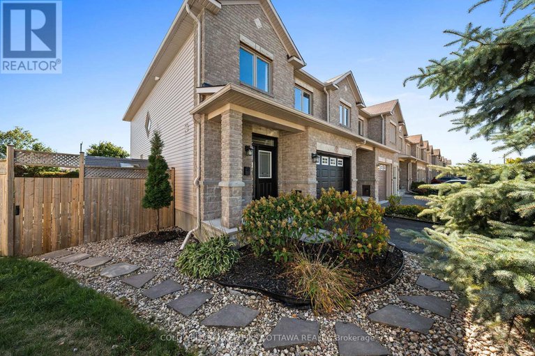 28900707/638-pepperville-crescent/emerald-meadowstrailwest/ottawa/ontario/K2M0E8_2