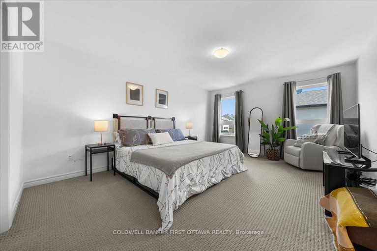 28984522/54-bergschrund-walk/mer-bleuebradley-estatesanderson-park/ottawa/ontario/K1W0P9_19