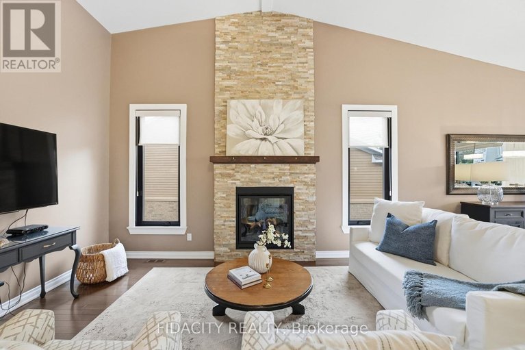 29673892/31-sable-run-drive/stittsville-central/ottawa/ontario/K2S1W8_7