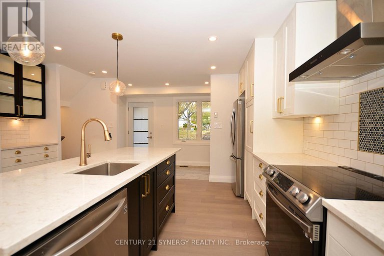 29094498/26-660-hochelaga-street/carson-meadows/ottawa/ontario/K1K2E9_14