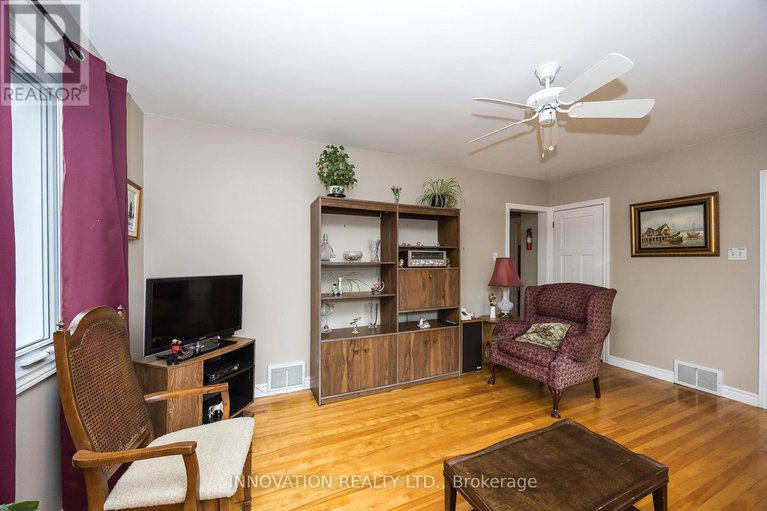 28584986/113-king-george-street/overbrookcastle-heights/ottawa/ontario/K1K1V2_10