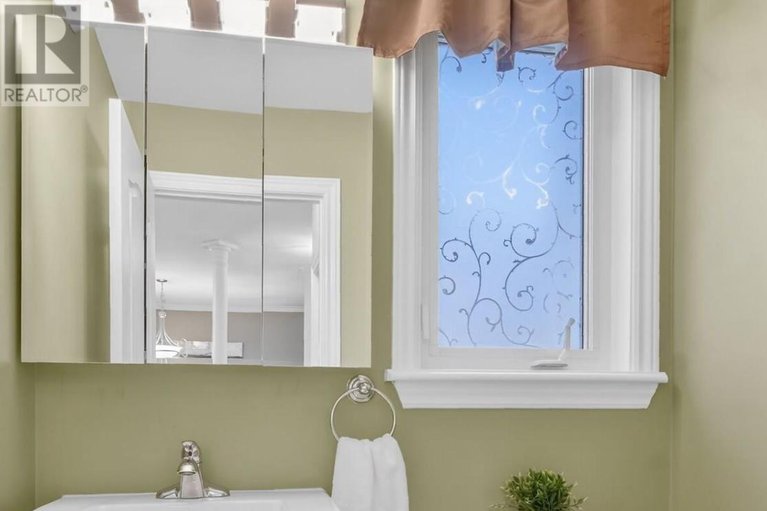 29644957/108-august-lily-crescent/riverside-southgloucester-glen/ottawa/ontario/K1V2A6_14