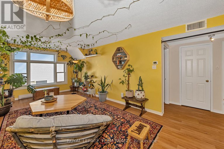 28418448/307-202-hinchey-avenue/mechanicsville/ottawa/ontario/K1Y1L7_6