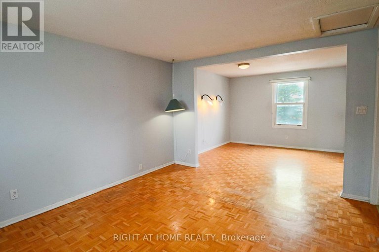 28688243/841-thorndale-drive/riverside-park-south/ottawa/ontario/K1V6Y1_17