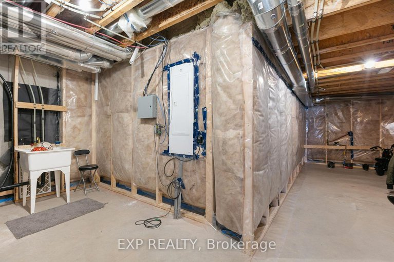 28779457/1010-eider-street/riverside-southgloucester-glen/ottawa/ontario/K4M0P5_37