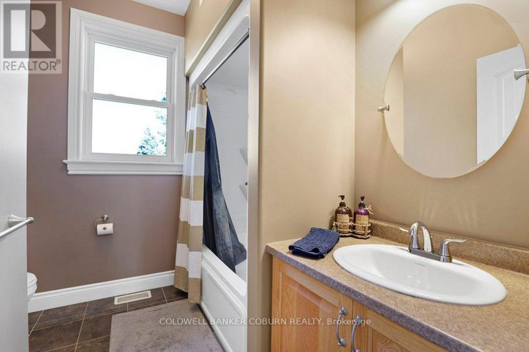 28976193/13394-county-rd-41-road/south-dundas-williamsburgh-twp/south-dundas/ontario/K7R3L2_28