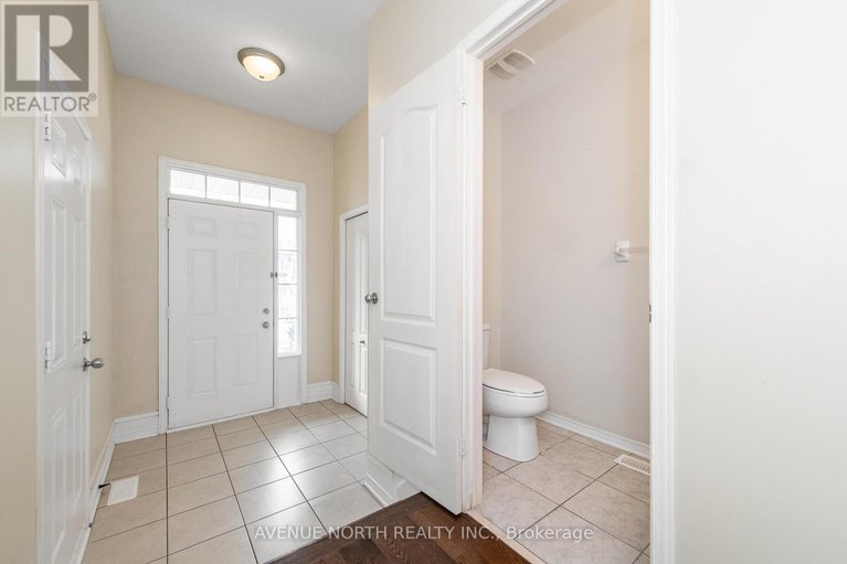 29105316/361-royal-fern-way/riverside-southgloucester-glen/ottawa/ontario/K1V2K6_6