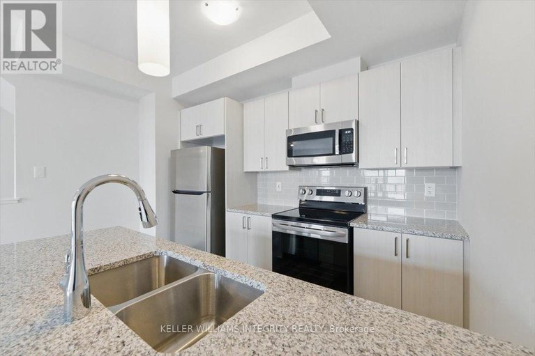 28121067/541-lourmarin-private/notting-hillsummerside/ottawa/ontario/K4A5M2_9