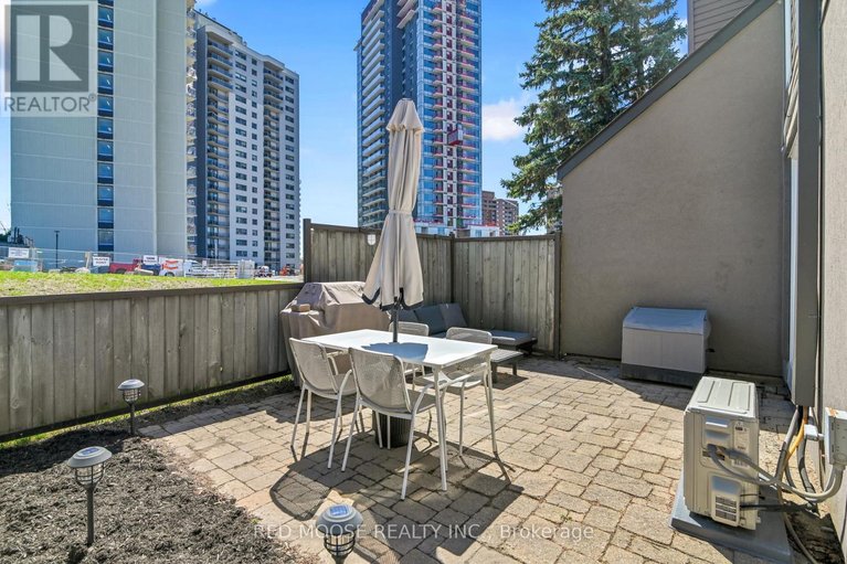 29636677/18-1250-mcwatters-road/queensway-terrace-southridgeview/ottawa/ontario/K2C3P5_23
