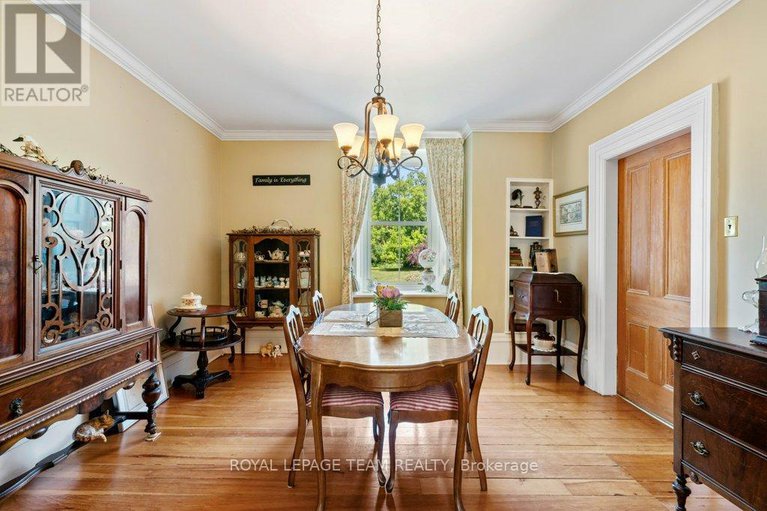 28527993/10095-shaw-road/north-dundas-mountain-twp/north-dundas/ontario/K0E1S0_12