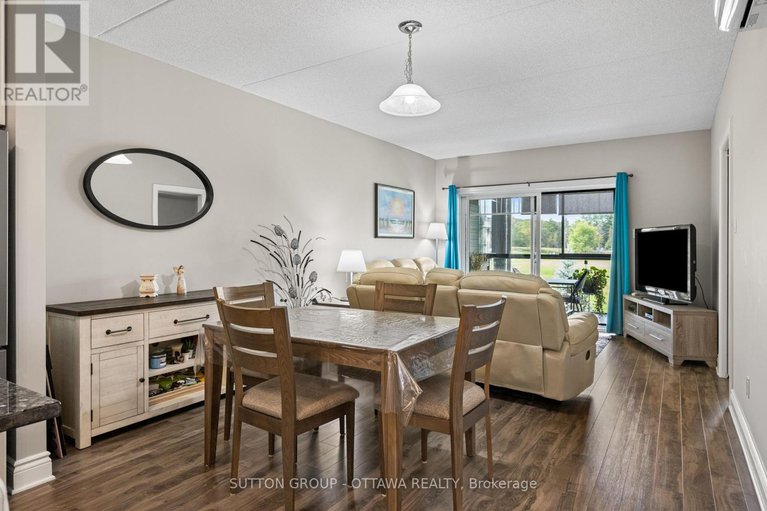 28851204/165-302-masters-lane/town-of-rockland/clarence-rockland/ontario/K4K0L3_15