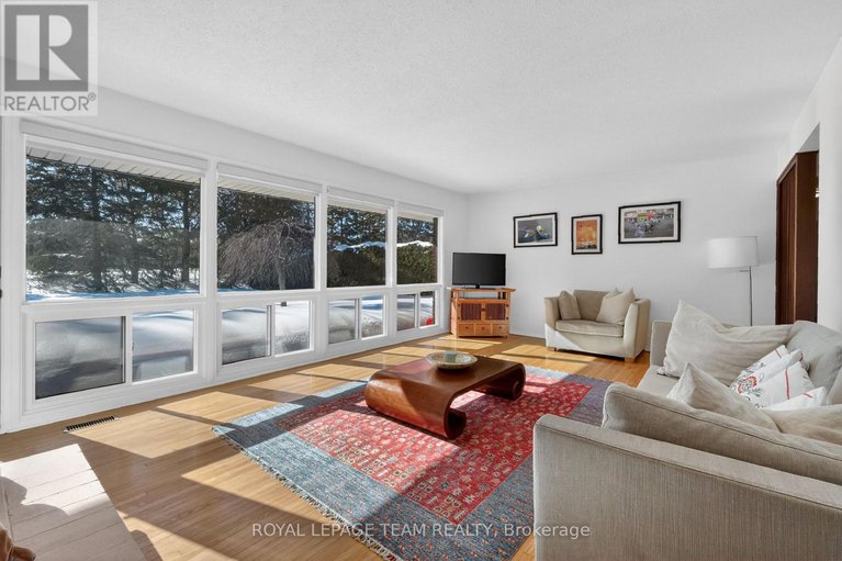 29400979/28-tiffany-crescent/beaverbrook/ottawa/ontario/K2K1W2_8