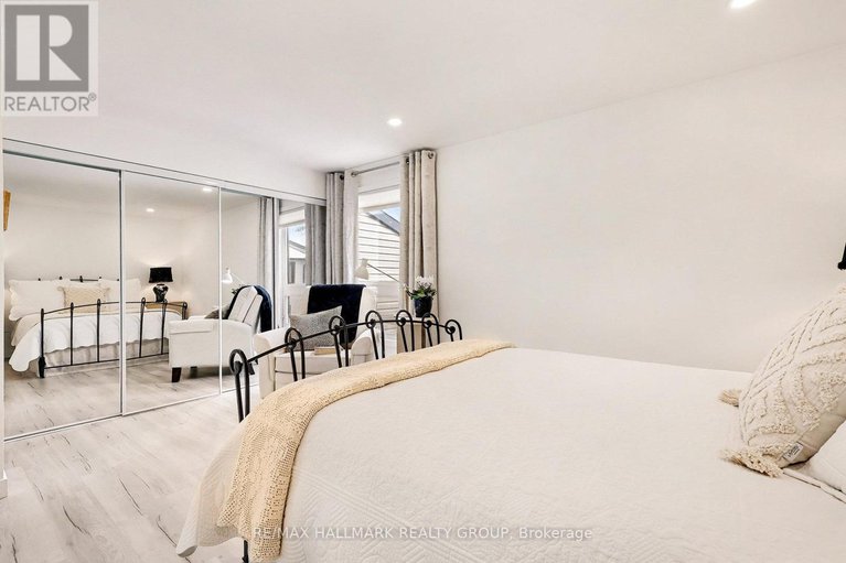 29190139/6861-bilberry-drive/convent-glen-north/ottawa/ontario/K1C2E8_21