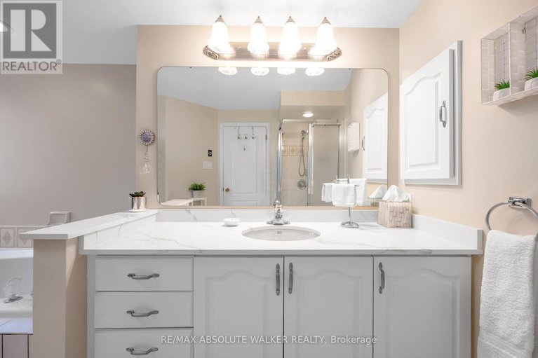 28654020/1866-robinwood-place/chapel-hill/ottawa/ontario/K1C6L7_27