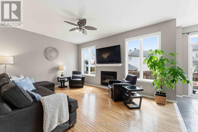 29634994/29-birchfield-avenue/emerald-meadowstrailwest/ottawa/ontario/K2M2N5_8