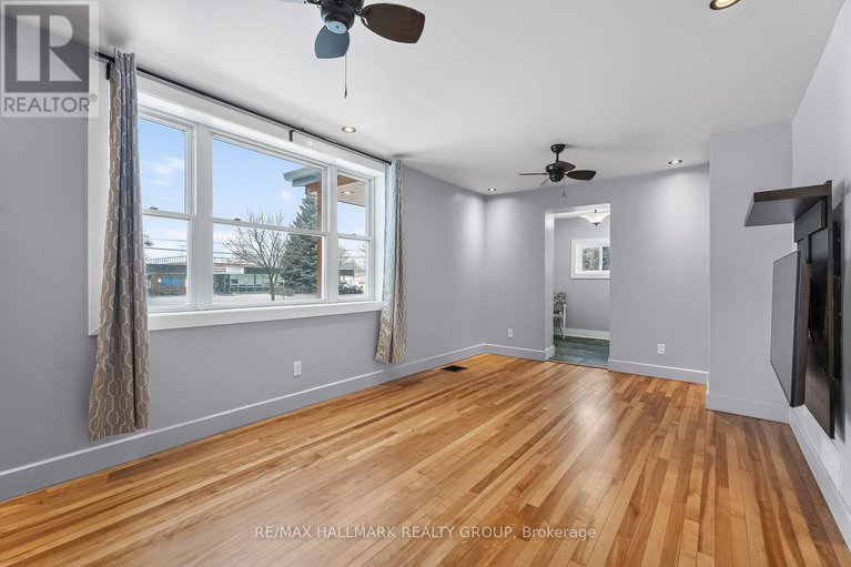 29249197/170-donald-street/overbrookcastle-heights/ottawa/ontario/K1K1M9_9