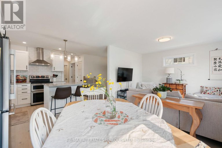 29391594/106-bishop-street-s/alexandria/north-glengarry/ontario/K0C1A0_9