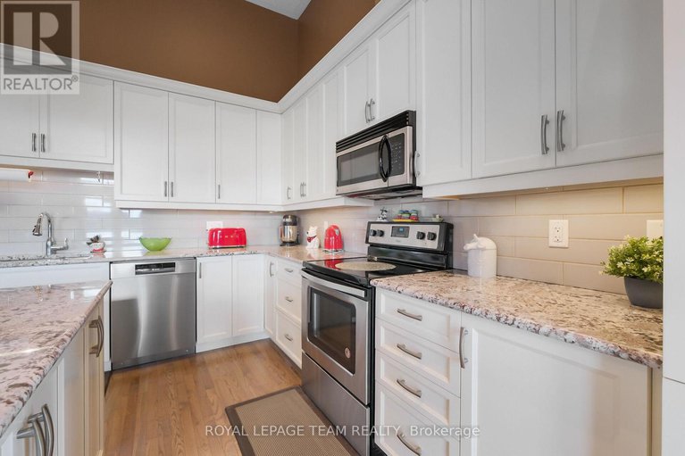 28566051/195-stonewood-drive/beckwith-twp/beckwith/ontario/K7C3P2_18