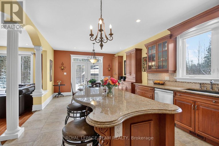 29271392/104-sentinel-pine-way/huntley-ward-south-east/ottawa/ontario/K0A1L0_18