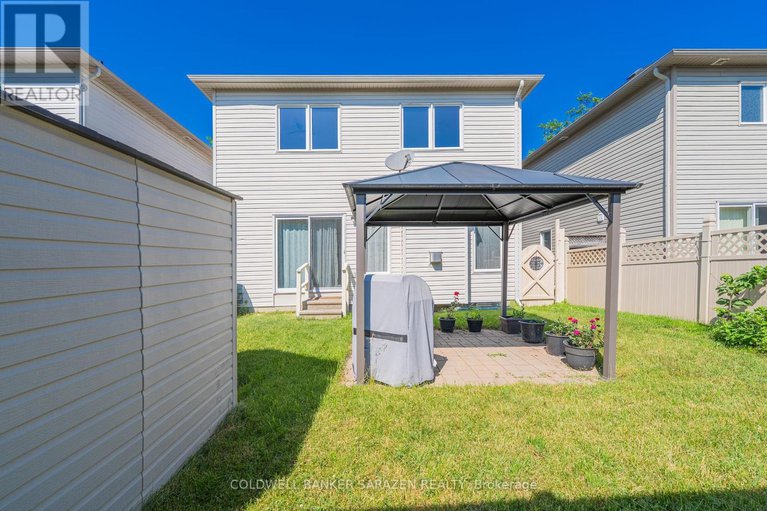 28532595/116-whernside-terrace-w/morgans-grantsouth-march/ottawa/ontario/K2W0C7_42