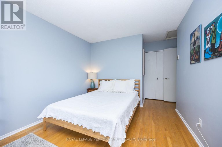 28471884/49-reaney-court/beaverbrook/ottawa/ontario/K2K1W7_34