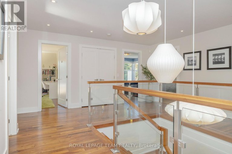 29001160/879-winnington-avenue/whitehaven/ottawa/ontario/K2B5C4_12