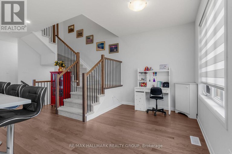 28879601/5017-abbott-street-e/emerald-meadowstrailwest/ottawa/ontario/K2V0M6_18