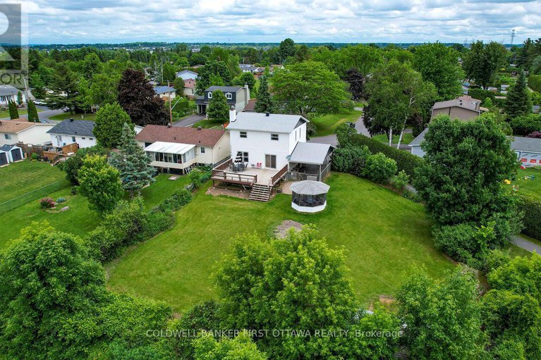 28937029/22-poole-creek-crescent/fringewood/ottawa/ontario/K2S1G4_35