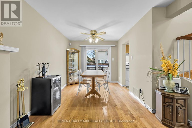 29038832/336-mceachern-crescent/bilberry-creekqueenswood-heights/ottawa/ontario/K1E3P5_12