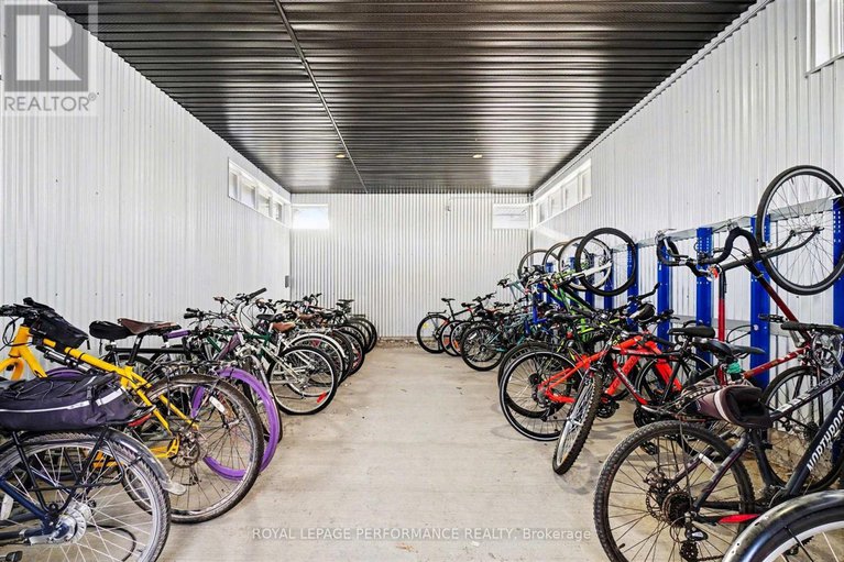 29306220/101-655-beauparc-private/cyrville/ottawa/ontario/K1J0B6_22